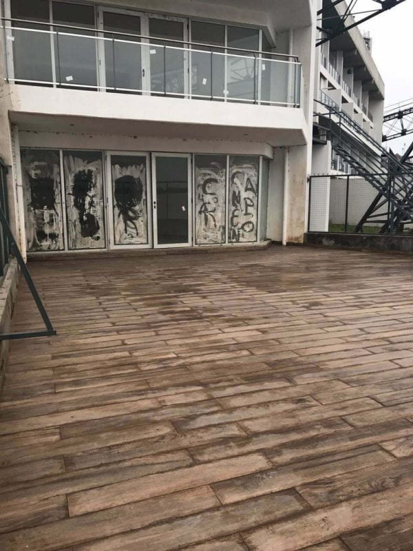 Piso Porcelanico Gres Ipe/Cipres Natural 16x100cm (1,13m2 x caja) - Image 3