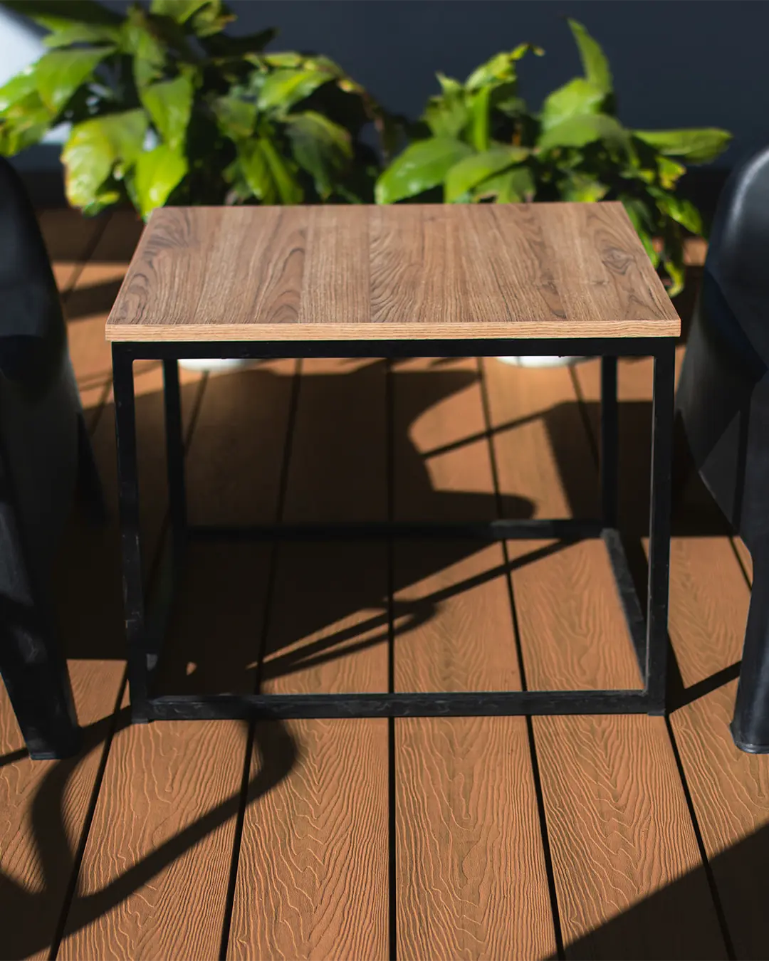 Tablas Deck WPC Coextruido Walnut 25x149x3000mm (0,45m2 x tabla)
