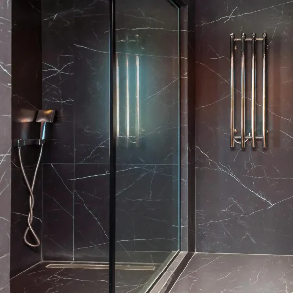 Piso Porcelanato UC Negro Marquina Satinado 80x160cm (3,72m2 x caja)