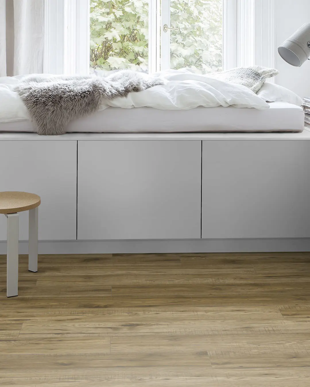 Piso Flotante Melamínico Hickory Chelsea 8mm Biselado Textura Natural (2,41m2 x caja) - Image 3